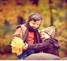 10 filastrocche d'autunno per bambini: da leggere e recitare