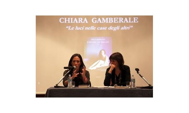 Chiara Gamberale in TV: “Le luci nelle case degli altri” diventa una fiction