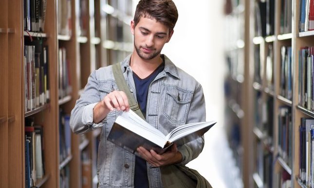 Borse di studio 2020/2021: bandi e scadenze per le università italiane