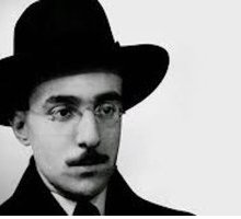 Fernando Pessoa: vita e opere del poeta dell'inquietudine