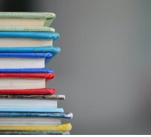 Sono i libri l'intrattenimento preferito degli italiani: i dati del 2020