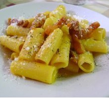 Carbonara day: perché la pasta alla carbonara si chiama così?