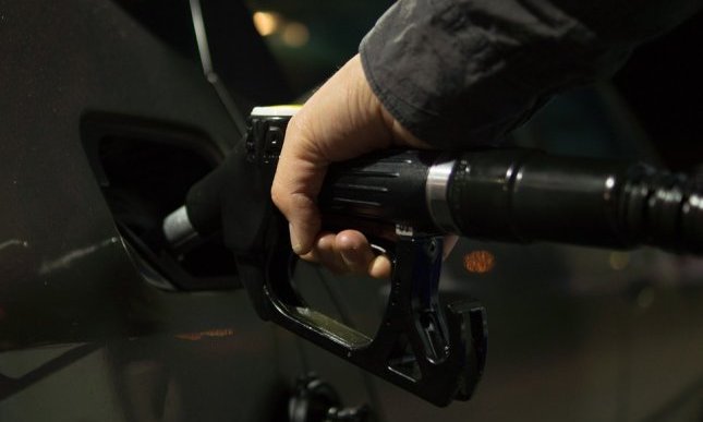 Accise sulla benzina: cosa sono, perché si chiamano così e a cosa servono