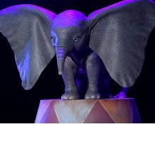 Dumbo di Tim Burton: dal libro Roll A Book al film di successo