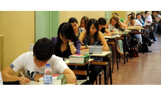 Peggiori errori della Maturità 2018: gli sbagli di professori e studenti