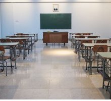 Rientro a scuola: a settembre in aula con le mascherine, ma niente plexiglas