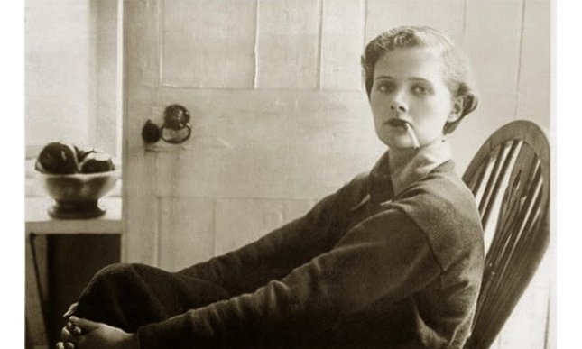 Daphne du Maurier: la vita della scrittrice inglese che sembra un romanzo