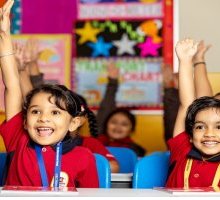 La filastrocca settembrina di Gianni Rodari che celebra l'inizio della scuola