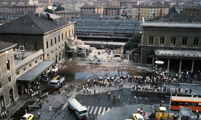 Strage di Bologna: 5 libri da leggere per capirne di più