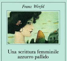 Una scrittura femminile azzurro pallido