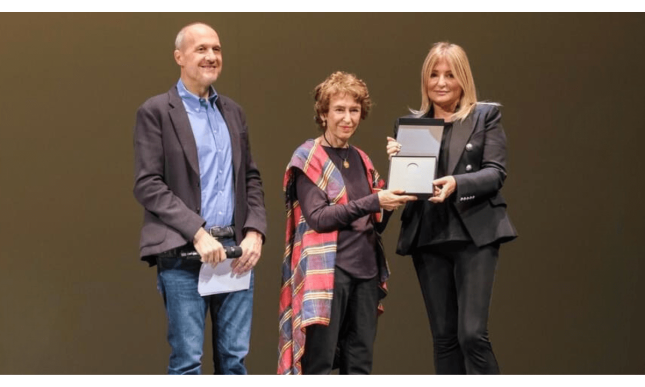 Ad Azar Nafisi il Premio Crédit Agricole “La storia in un romanzo” 2024: la premiazione a Pordenonelegge