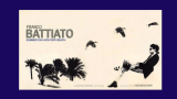 “Summer on a Solitary Beach”: analisi e significato della canzone di Franco Battiato